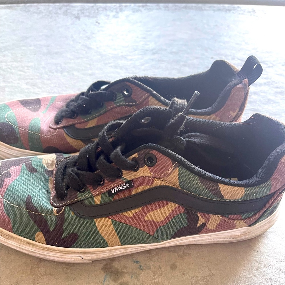 Mens camo Vans